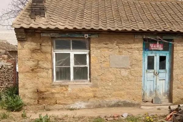 为何农村父母喜欢独住老房子，搬家麻烦而且害怕与子女有代沟