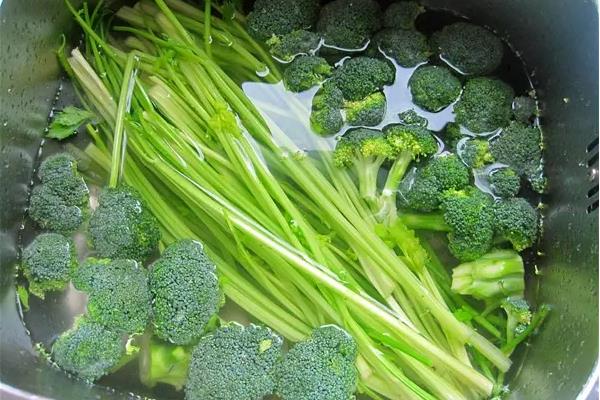 有哪些有机磷农药，常见的有氧化乐果、马拉硫磷等