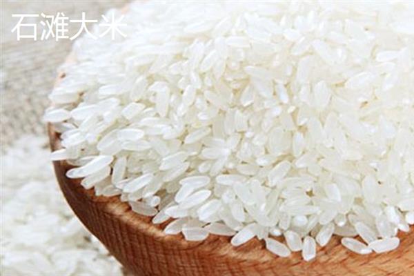重庆市巴南的特产，有巴南银针、木洞油酥鸭等