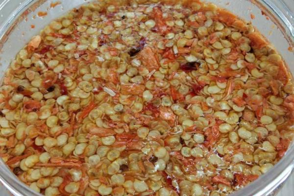 防治辣椒立枯病的方法,发现病株要拔除并烧毁