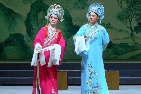 哪个剧种的绝活是变脸，脸谱表演艺术为川剧