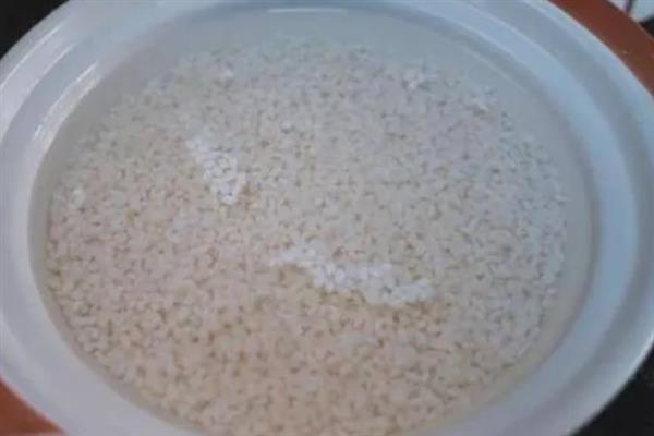 粽子在哪个时期就已出现,最早出现在春秋时期