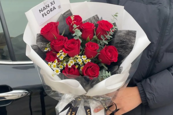 26朵玫瑰的含义，代表我心属于你