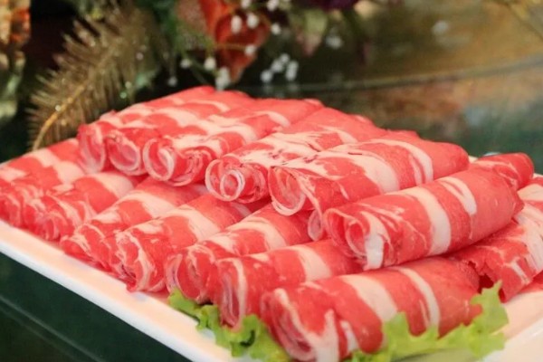 肥牛不包括牛尾还是外脊,不包含牛尾