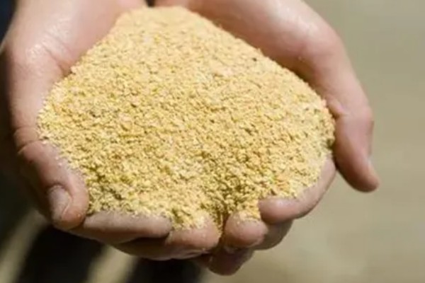 发酵豆粕有什么弊端,保存时间比不上普通豆粕