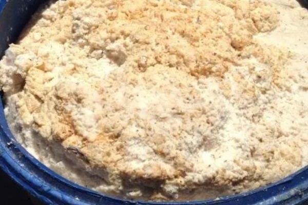 发酵豆粕有什么弊端,保存时间比不上普通豆粕