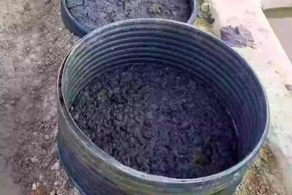 人粪尿属于哪种肥料,是一种富含养分的有机肥