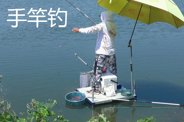 钓泥鳅应该钓底吗，属于底栖性鱼类