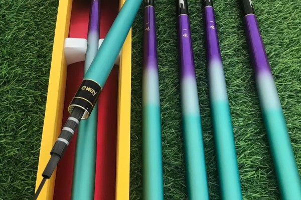 一味经典2代鱼竿的简介，属于综合竿钓重为1600-2700克