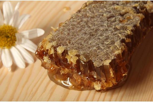 蜂胶胶囊是骗局吗，不完全是骗局