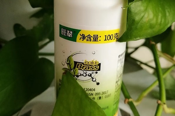 植物生长调节剂如何使用,可溶液喷洒或浸泡法等