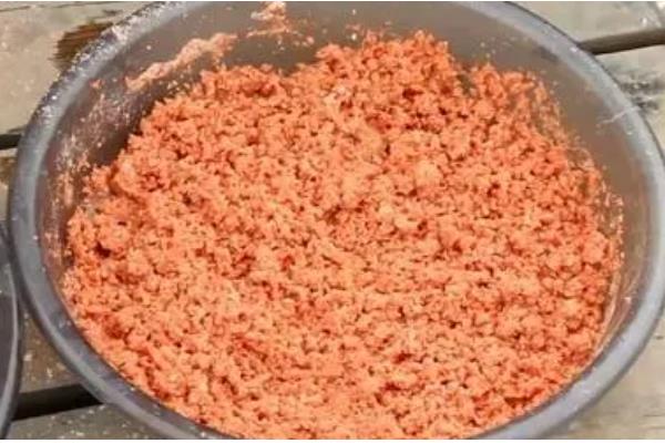 黑坑钓鲤鱼的配方,使用以下商品饵搭配