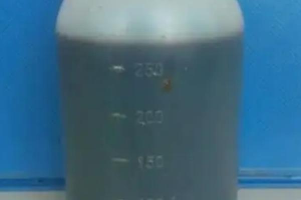 君子兰用什么盆养合适，建议用透气性好的盆