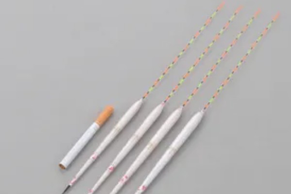 短浮漂和长浮漂的区别，前者翻身速度快、后者翻身速度慢