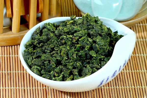 安溪铁观音的特征，其香气浓郁持久