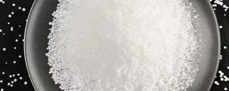 化肥里面的缩二脲有什么危害，含量过高时容易烧苗