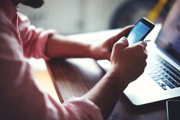 台风来临前要准备什么,要及时关紧门窗