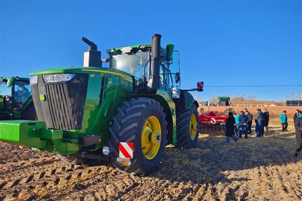 农机购置补贴政策的开始时间，从2004年开始实施