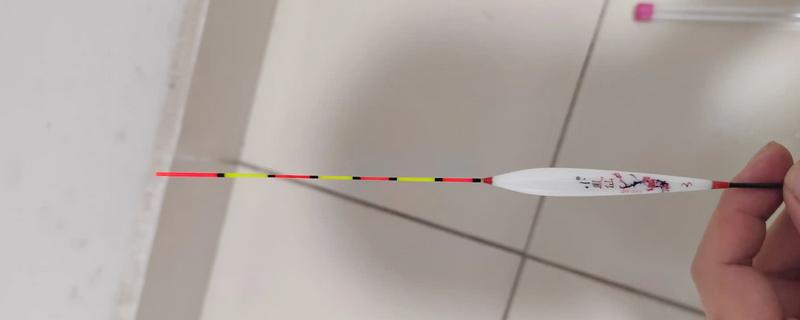 钓鱼要使用鱼漂吗，用海竿钓鱼或钓大鱼时无需使用