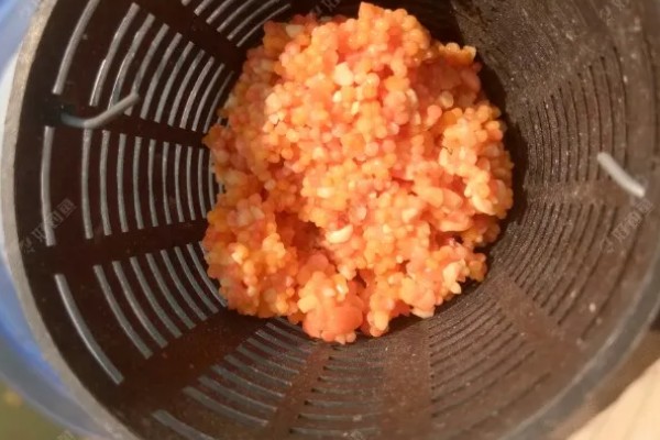 冬季用什么酒米打窝，可用麝香酒米或中药酒米打