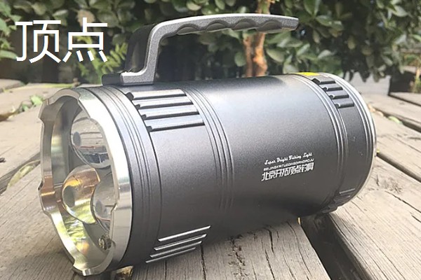 夜钓灯推荐品牌，顶点、三友、熊火值得选择