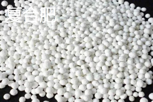 各种肥料的作用，氮肥可以增强植物长势、提高抗旱和抗寒能力