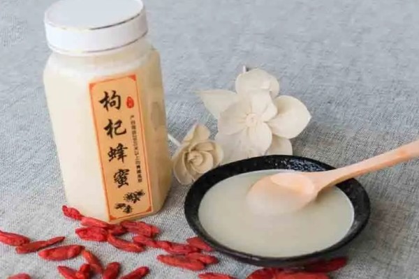 枸杞蜂蜜的价格,零售价为50-80元左右每斤